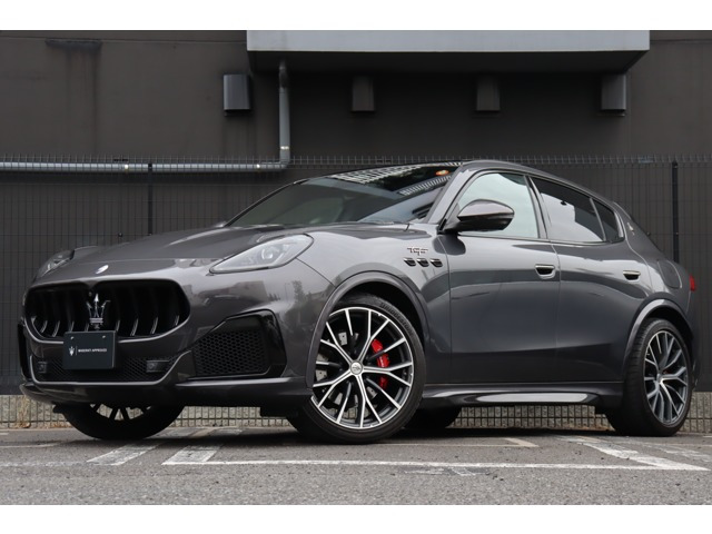 グレカーレ トロフェオ 4WD 