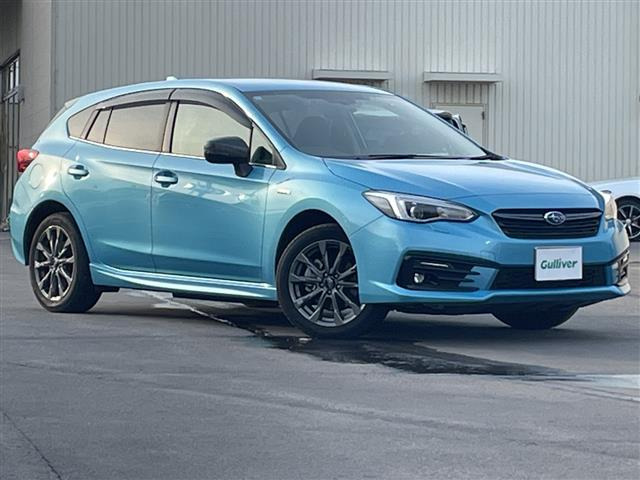 インプレッサスポーツ 2.0 アドバンス 4WD 4WD 修復歴無し