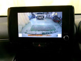 車庫入れなどでバックする際に後方確認ができて便利です。車庫入れ苦手な人もこれで安心!!