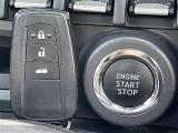 【スマートキー(エンジンスタートストップスイッチ)】スマートキー(電子キー)を持っていれば、スイッチを押すだけでエンジンをかけることができます!