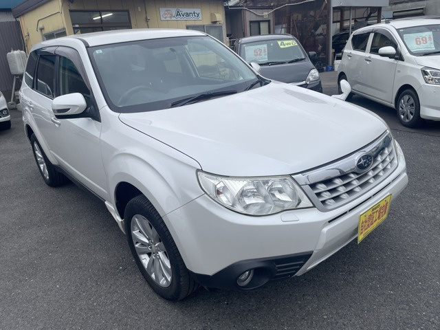 フォレスター 2.0 XS 4WD 