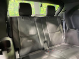 3列目シートはもちろん状態良好☆大人でもゆったりと座って頂けますので、大人数でのお出かけもラクラクです♪ご家族で、気の知れた仲間で、ドライブに行くのが楽しみですね♪