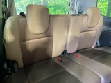 3列目シートはもちろん状態良好☆大人でもゆったりと座って頂けますので、大人数でのお出かけもラクラクです♪ご家族で、気の知れた仲間で、ドライブに行くのが楽しみですね♪