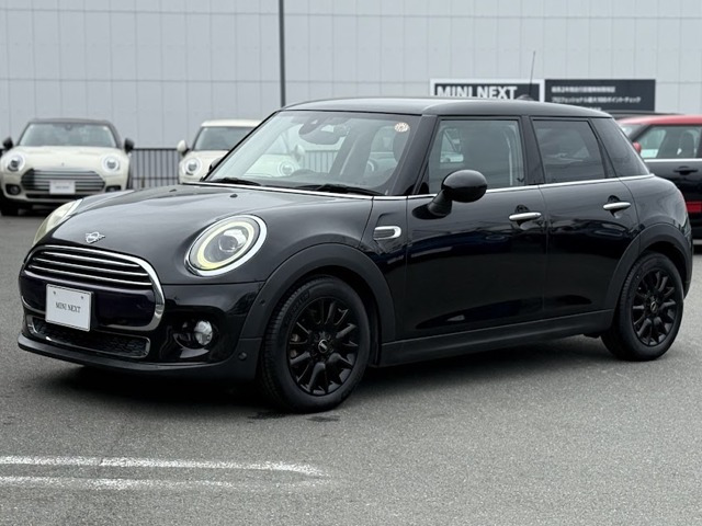 ミニ クーパー 5ドア DCT