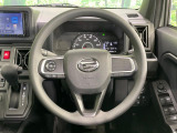 ステアリングも使用感が少なく、きれいな状態となっております♪
