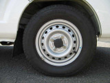右前スチールホイール