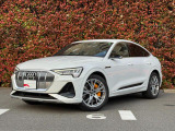 e-tronスポーツバック 55 クワトロ 1st エディション バーチャルエクステリアミラー仕様 4WD