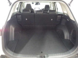 広々としたラゲージスペースを備えています。大きなものや長さのある荷物もしっかりと積み込めます。
