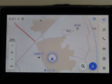 ナビゲーション付き。タッチパネル式で使いやすく、お出かけもラクラクです。