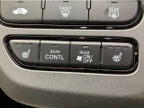 シートヒーター装備付き車!!座席に埋め込まれた電熱線によりシートを暖めることが出来る装備で、温めたられたシートは、寒い冬には最適です!!