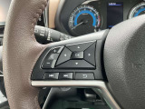 テレビや音楽等の音量調節が簡単に操作できる、便利なステアリングスイッチ付き車です。ハンドル部分で簡単に操作できるので、前方から視線を逸らすことなく運転が出来、大変便利です◎