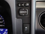 電動格納式ドアミラーを装備しています。