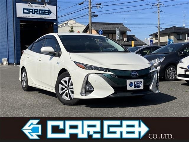 トヨタ プリウスPHV 