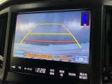 ☆バックガイドモニターで、後方を確認しながら安心して駐車することができます☆