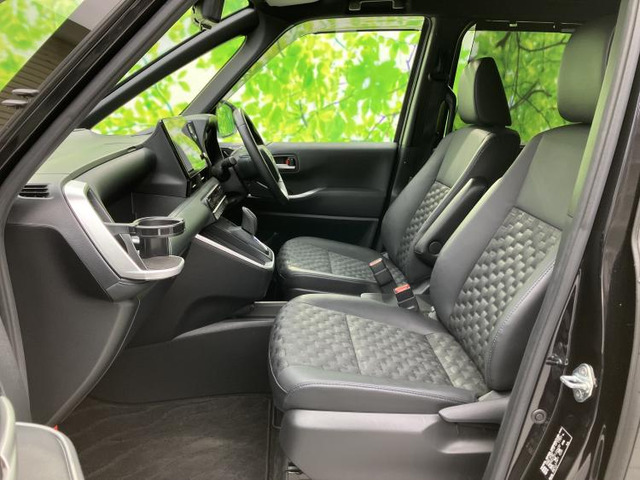 トヨタ ヴォクシー 1.8 ハイブリッド S-Z の中古車詳細 (20,500km