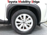 デザイン性に優れたトヨタ純正のアルミホイールを装着しております