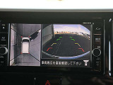 アラウンドビューモニターが付いていますのでバックも縦列駐車にも便利です。