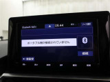 Bluetoothもついてるので、携帯と繋いで好きな音楽聞けます。