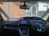ミニバンとして視界も広く、大きい車が初めてというお客様にも安心してお乗り頂けます。
