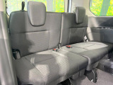 3列目シートはもちろん状態良好☆大人でもゆったりと座って頂けますので、大人数でのお出かけもラクラクです♪ご家族で、気の知れた仲間で、ドライブに行くのが楽しみですね♪