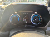 視認性の良いメーターまわり。燃費などもご確認いただけます!