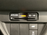 いまや快適なカーライフに欠かせないETCが付いています。