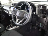 見通しのよいすっきりとした視界で、誰でも運転しやすいです。運転のしやすさは疲れにくさにも繋がりますよ♪