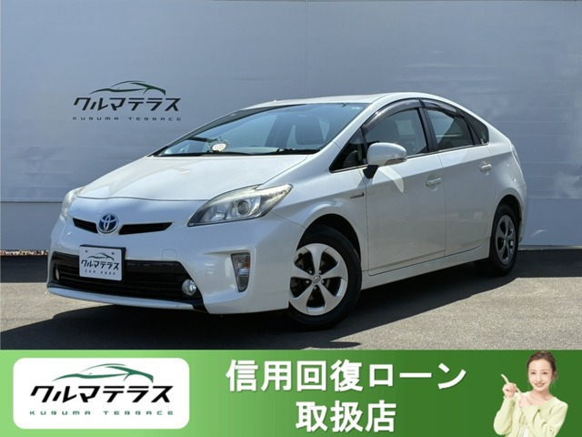 トヨタ プリウス 