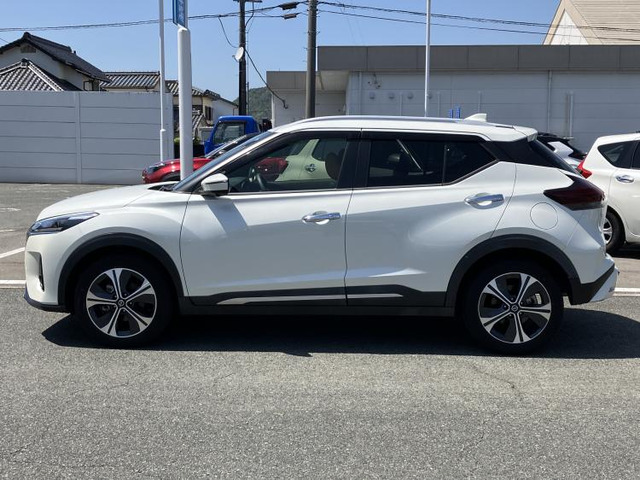 日産 キックス 1.2 X ツートーン インテリアエディション (e-POWER) の