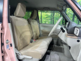 運転席シート廻りは使用感も少なく、良好な状態となっています。丁寧に使われていたことがよくわかりますね。