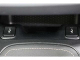 ■シートヒーター■ボタンひとつでシートがホカホカ。寒い冬でも快適にドライブ!
