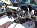 内装の質感も高いモデルです。