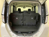 広々ラゲッジスペースです。いろんな荷物も積み込みしやすくなってます!!