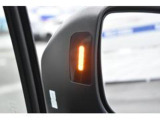 リヤビーグルディテクションが装備されています後方からの接近車を警告灯にてお知らせいたします