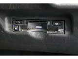 ■ETC■ 今や必需品のETC付き!高速道路料金所で小銭の出し入れをする必要もなくスムーズに通過できます。ETC搭載車しか通過できないスマートICも利用可能で、高速道路利用の幅が広がりますよ!