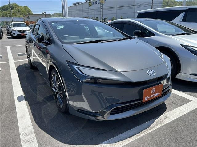 プリウス 2.0 Z 禁煙車 純正12.3インチナビ フルセグ