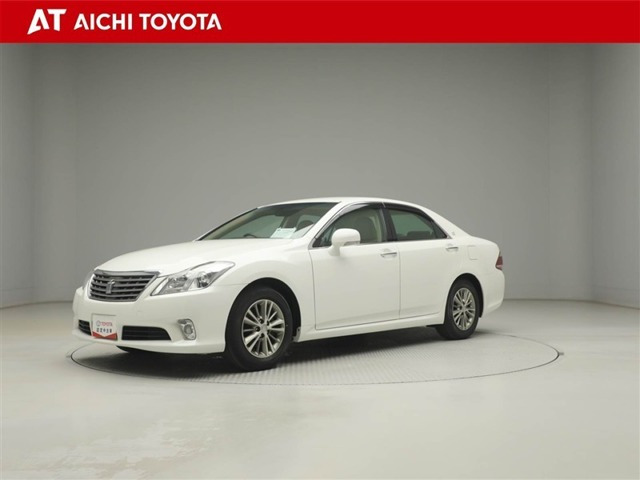 トヨタ クラウンセダン 