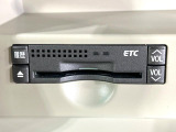 【ETC】高速道路の料金所をストレスなく通過!話題のスポットやサービスエリアに多い「スマートIC」利用時は必須のアイテムです。当店でセットアップを実施、ご納車当日からすぐにご利用いただけます!