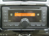 トヨタ純正オーディオ付き♪CD・AM・FMが聞けます☆シンプルだから使い勝手も良く、操作も簡単です!お気に入りの選曲で、通勤・ドライブを快適にどうぞ♪