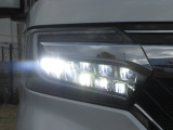 切れにくく明るい!LEDヘッドライト装備