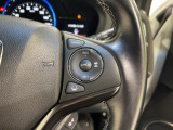 手触りの良いレザーハンドルにはホンダセンシングのコントロールスイッチが装備されテおり、ACCもハンドルから手を離さずに操作が出来ます。感覚で操作ができて便利で安全ですね!