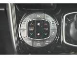 左右独立温度コントロールフルオートエアコンです。運転席、助手席それぞれで独立して温度設定ができます。冷え性の方が乗っても安心ですね♪