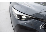 消費電力の少ないLEDヘッドランプを採用しています。フォグランプもLED仕様になっています。