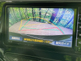 【バックカメラ】駐車時に後方がリアルタイム映像で確認できます。大型商業施設や立体駐車場での駐車時や、夜間のバック時に大活躍!運転スキルに関わらず、今や必須となった装備のひとつです!