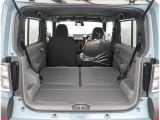 【トランクルーム】荷室の広さも十分です!シートアレンジでシートを畳めば長い荷物だって積めますね。シートアレンジの操作方法など、お気軽にご相談下さい。