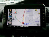 日産純正ナビ装着。操作しやすいので毎日のお出かけも安心