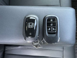 ★スマートエントリー★キーをとり出すことなく、施錠開錠。エンジン始動もワンタッチ!