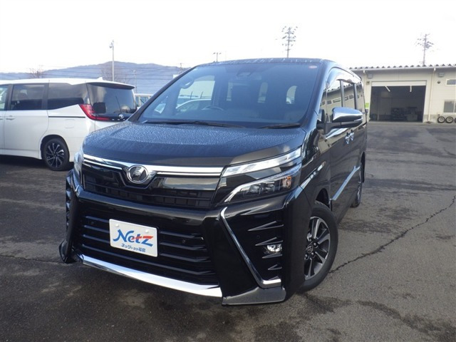 トヨタ ヴォクシー 