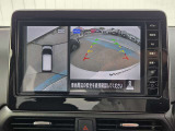 アラウンドビューモニターは車庫入れの強い味方となってくれます。上から車を見下ろすように視ることで、駐車場枠内にビシッと真っ直ぐ停めれます!☆一度使ったらわかって頂けます☆