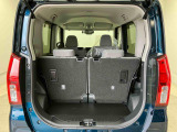 広々ラゲッジスペースです。いろんな荷物も積み込みしやすくなってます!!